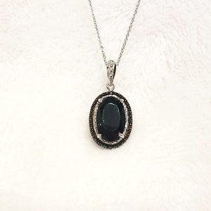 Black Onyx/white diamond pendent necklace